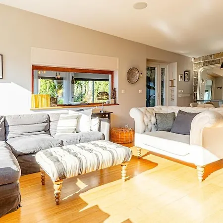 빌라 House - Charming Lakeview Tresserve