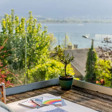 빌라 House - Charming Lakeview Tresserve