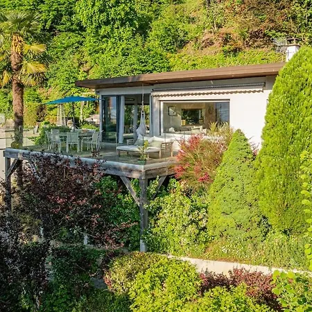 House - Charming Lakeview * Tresserve